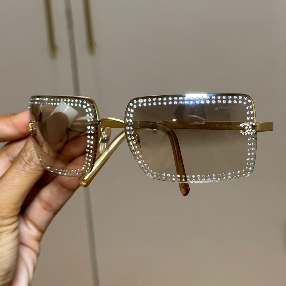 CHANEL 4015 GOLD RHINESTONE SUNGLASSES
